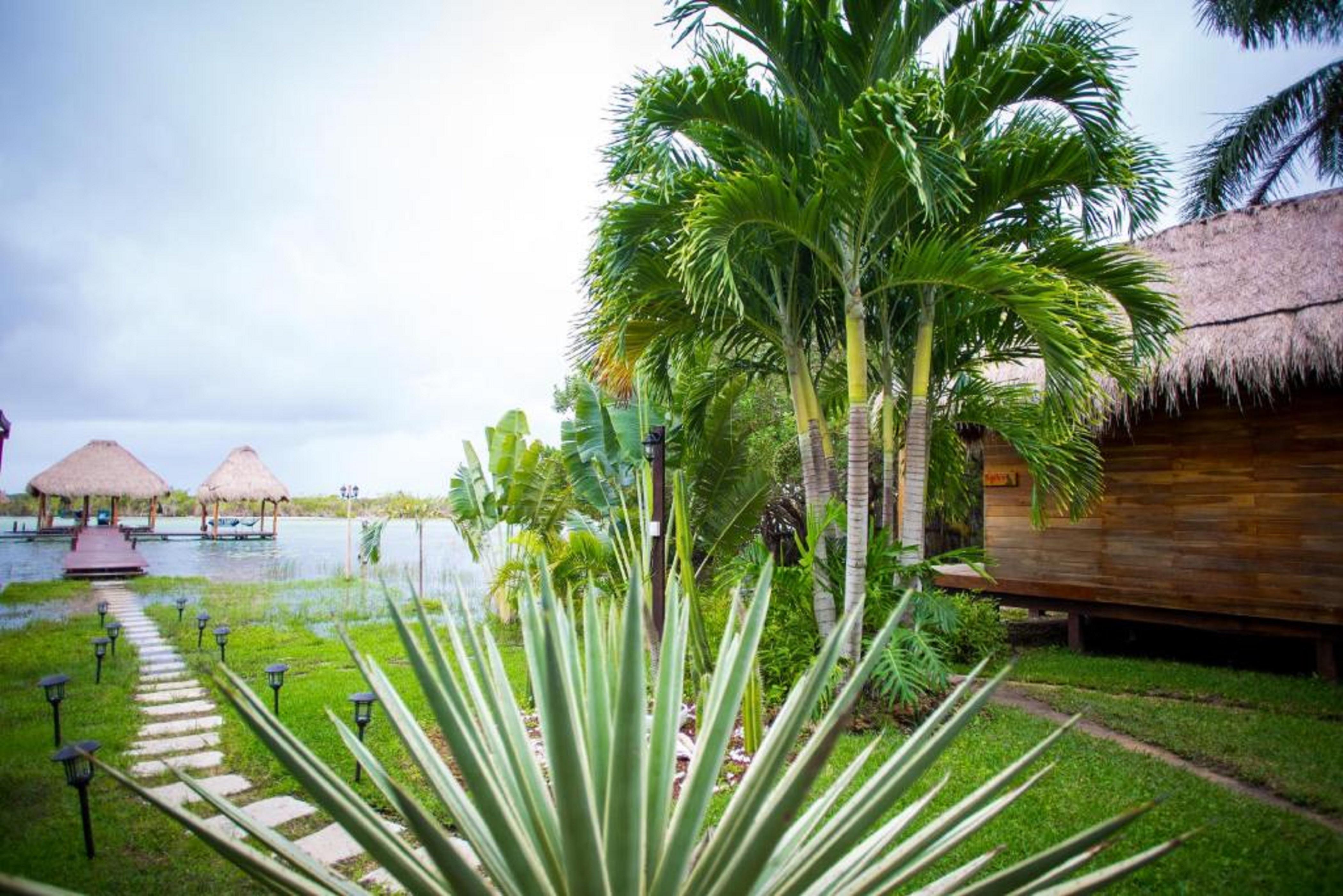 Casa Shiva Bacalar By Mij Bed & Breakfast エクステリア 写真