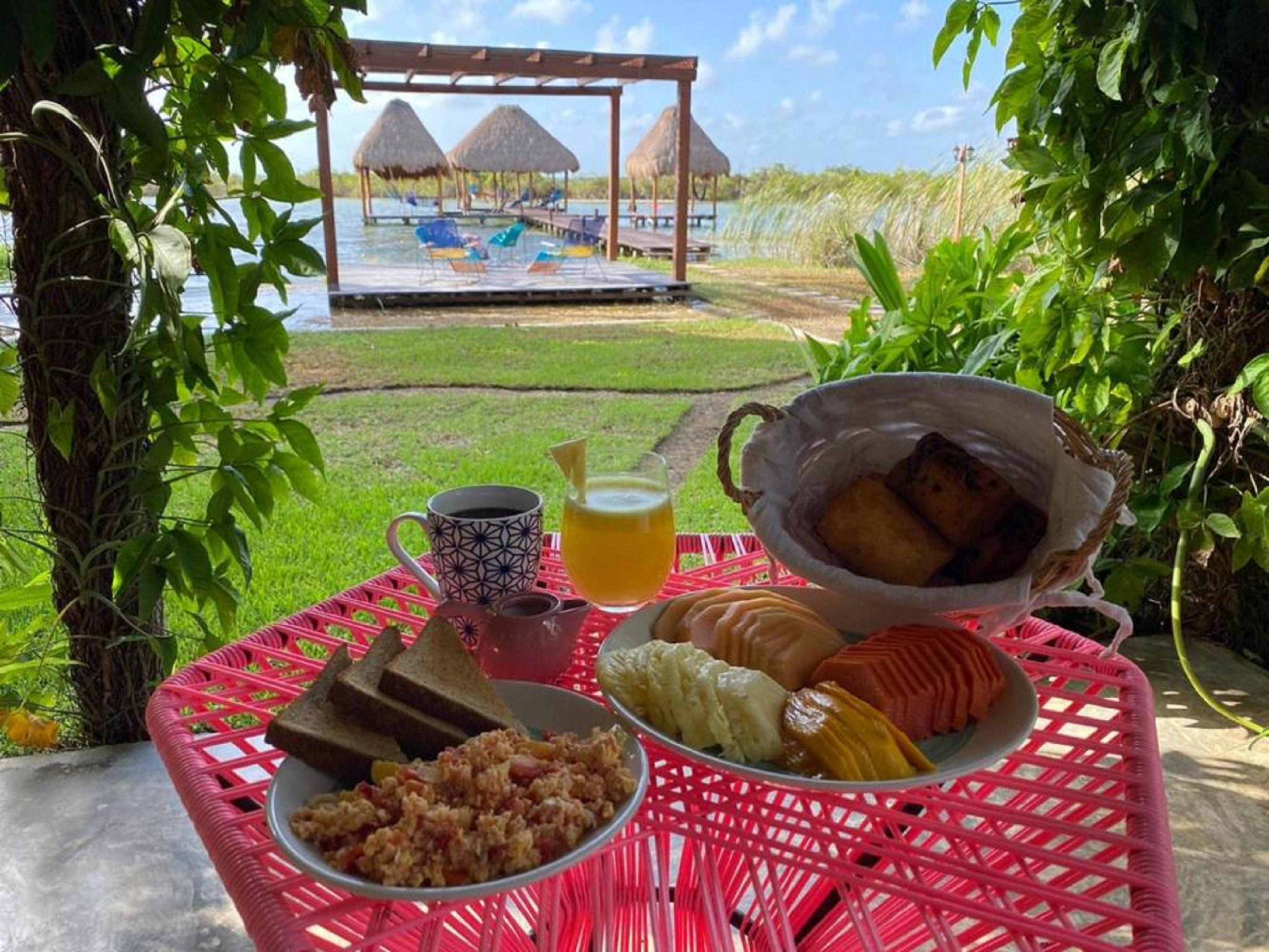 Casa Shiva Bacalar By Mij Bed & Breakfast エクステリア 写真