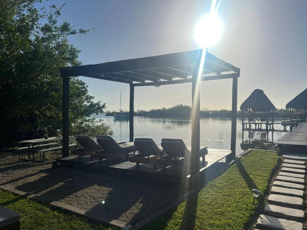 Casa Shiva Bacalar By Mij Bed & Breakfast エクステリア 写真