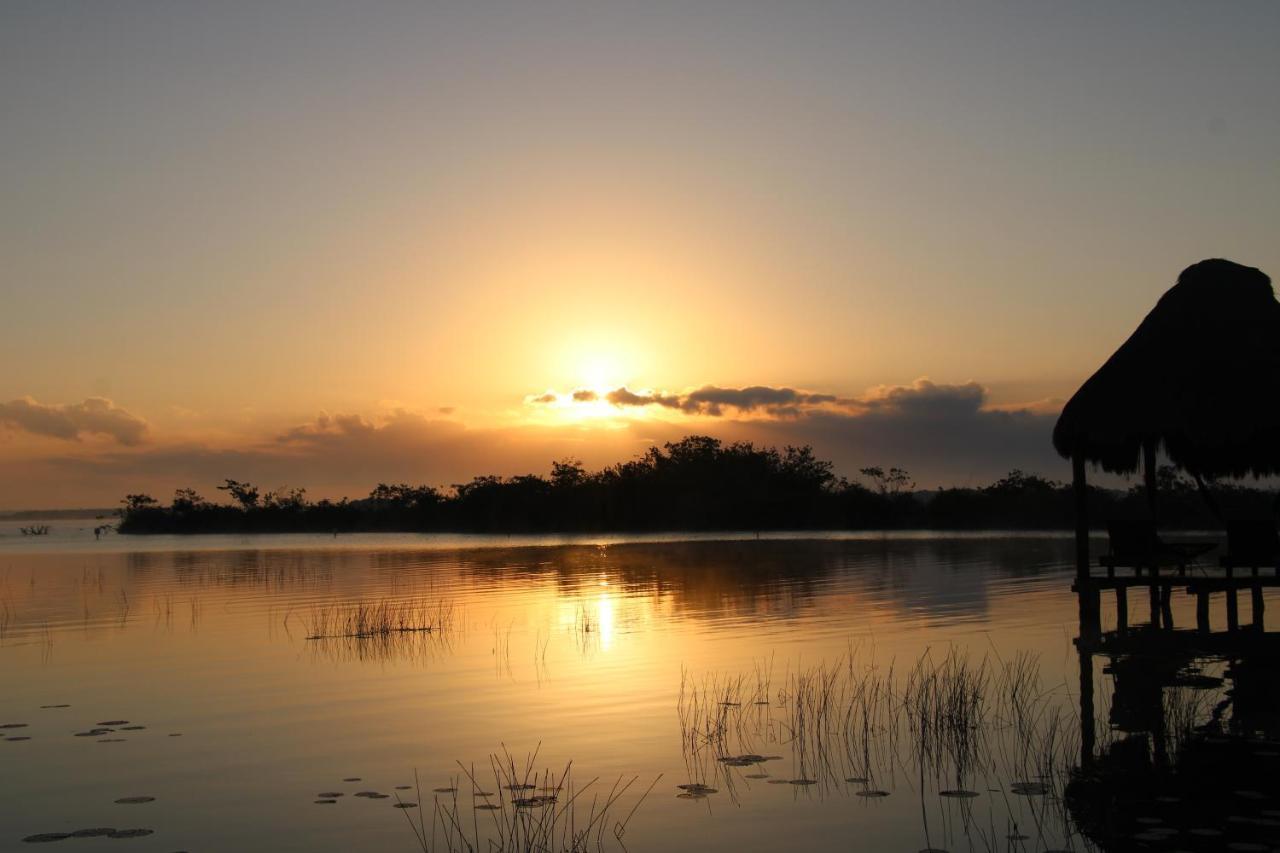 Casa Shiva Bacalar By Mij Bed & Breakfast エクステリア 写真